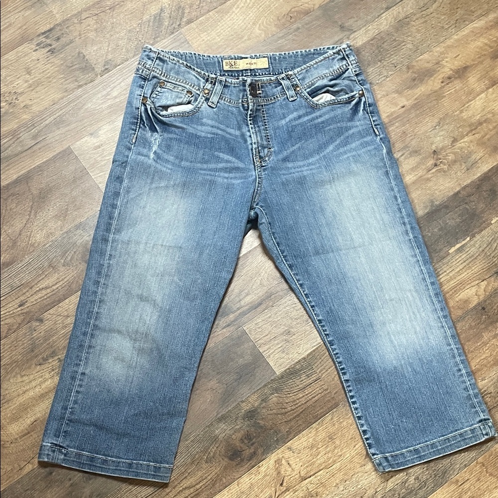 BKE Light Blue Denim Capri Pants